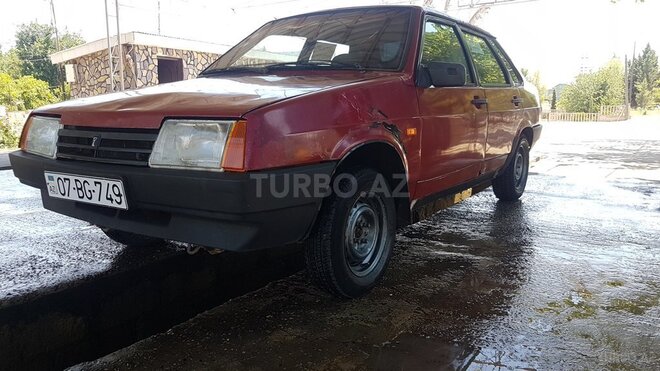 LADA (VAZ) 21099 1994, 180,000 km - 1.5 l - Salyan