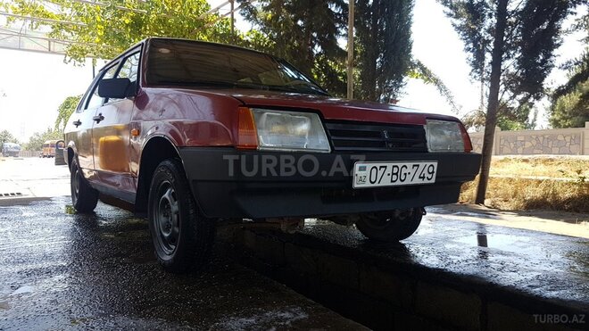 LADA (VAZ) 21099 1994, 180,000 km - 1.5 l - Salyan