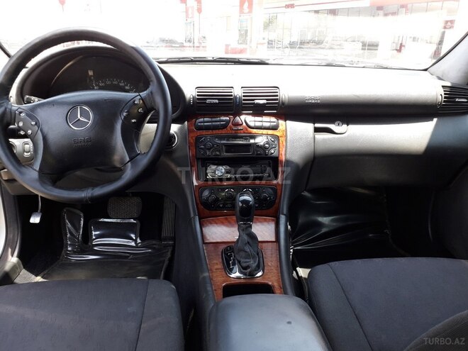 Mercedes C 220 2000, 322,235 km - 2.2 л - Xırdalan