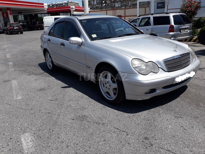 Mercedes C 220 2000, 322,235 km - 2.2 л - Xırdalan