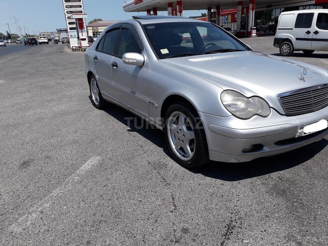 Mercedes C 220 2000, 322,235 km - 2.2 л - Xırdalan