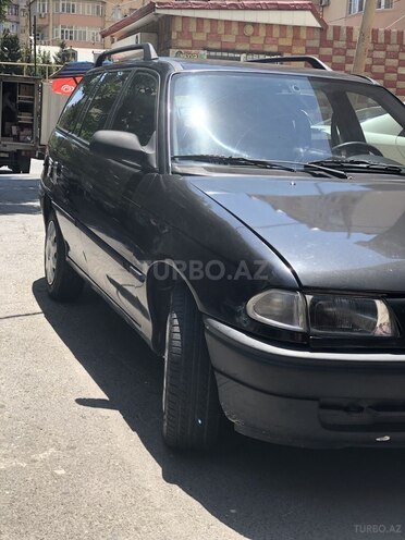 Opel Astra 1996, 162,000 km - 1.6 l - Bakı