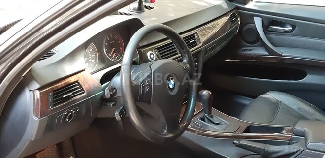 BMW 325 2005, 181,000 km - 2.5 l - Bakı