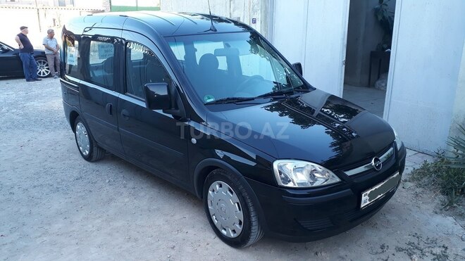 Opel Combo 2006, 215,300 km - 1.3 л - Bakı
