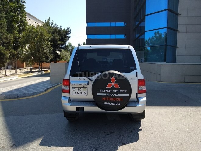 Mitsubishi Pajero io 2003, 222,000 km - 2.0 л - Sumqayıt