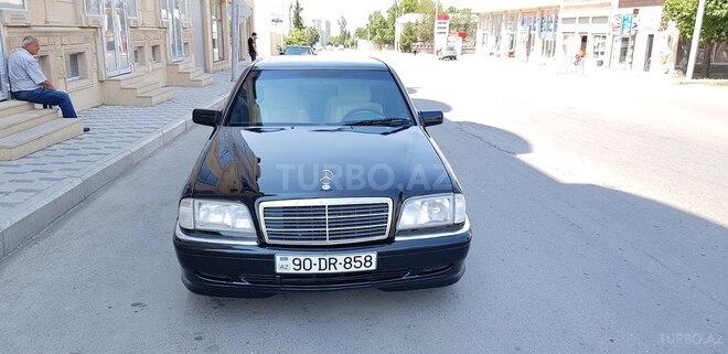 Mercedes C 220 1995, 415,000 km - 2.2 l - Gəncə