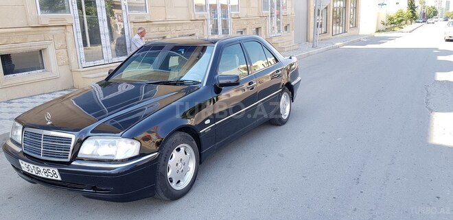 Mercedes C 220 1995, 415,000 km - 2.2 l - Gəncə
