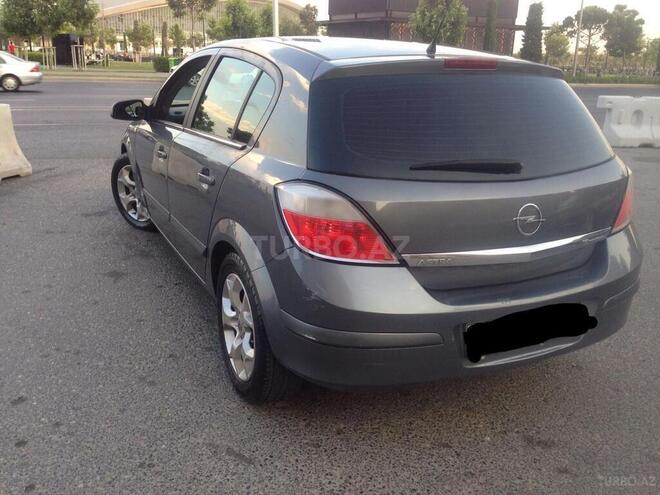 Opel Astra 2004, 200,100 km - 1.6 l - Bakı