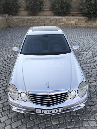 Mercedes E 240 2002, 29,500 km - 2.6 l - Bakı