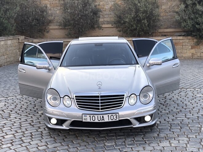 Mercedes E 240 2002, 29,500 km - 2.6 l - Bakı