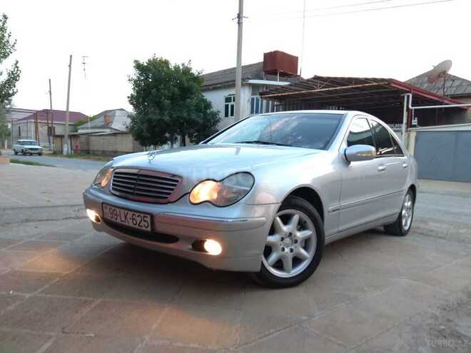 Mercedes C 240 2000, 280,000 km - 2.6 l - Salyan
