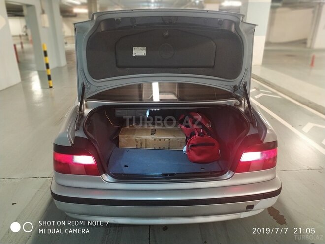 BMW 523 1997, 298,000 km - 2.5 л - Sumqayıt