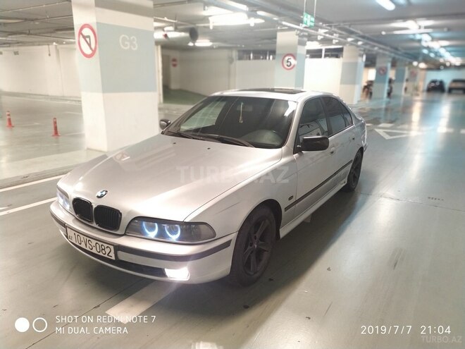 BMW 523 1997, 298,000 km - 2.5 л - Sumqayıt