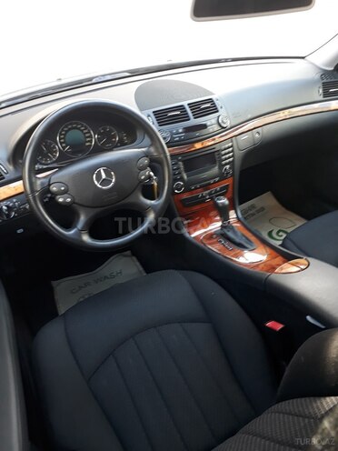 Mercedes E 220 2006, 225,000 km - 2.2 l - Bakı