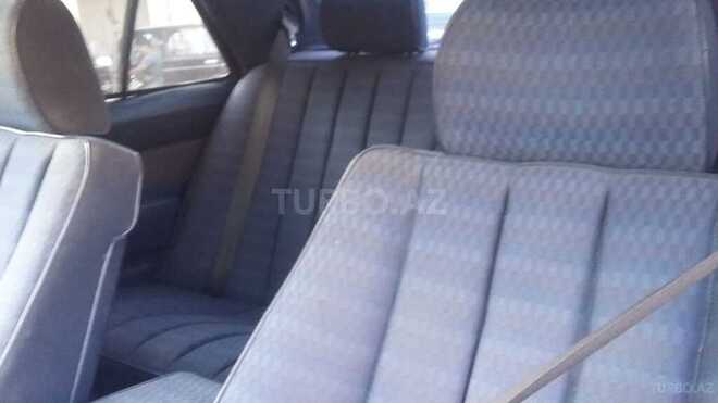 Mercedes 190 1992, 225,000 km - 2.0 л - Bakı