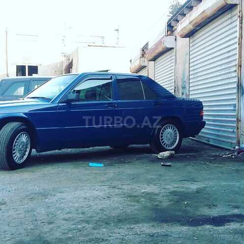 Mercedes 190 1992, 225,000 km - 2.0 л - Bakı