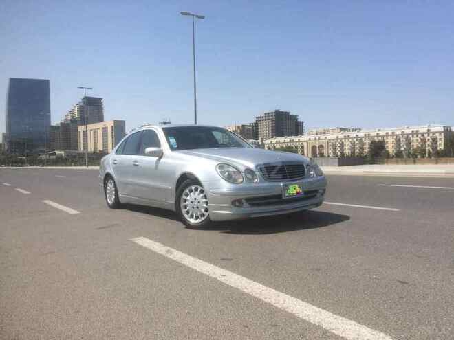 Mercedes E 240 2002, 215,000 km - 2.6 л - Bakı