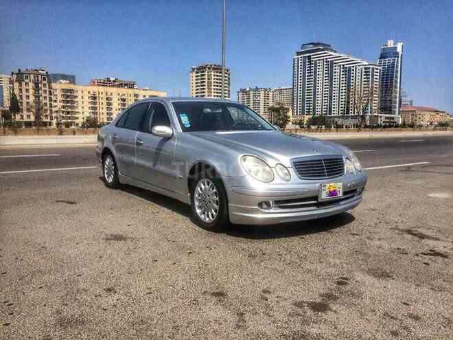 Mercedes E 240 2002, 215,000 km - 2.6 л - Bakı