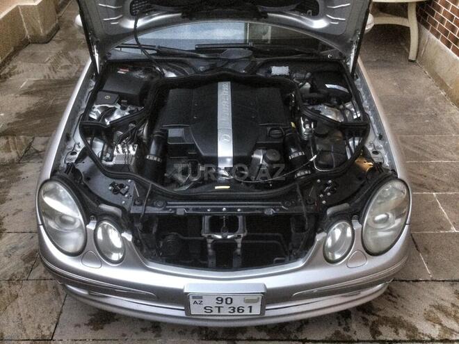 Mercedes E 240 2002, 215,000 km - 2.6 л - Bakı