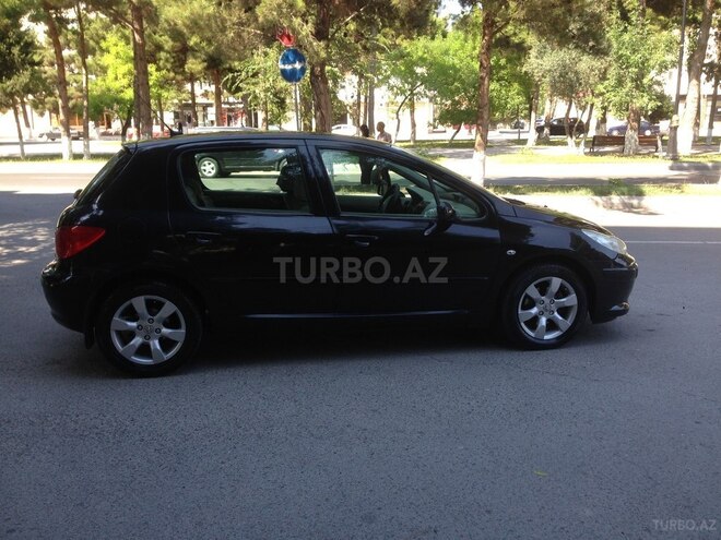 Peugeot 307 2005, 177,000 km - 2.0 l - Sumqayıt