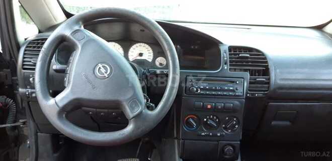 Opel Zafira 1999, 325,000 km - 1.8 l - Sumqayıt