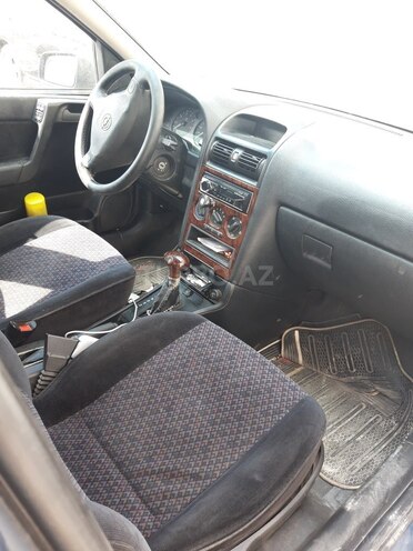 Opel Astra 1998, 300,000 km - 1.8 l - Bakı