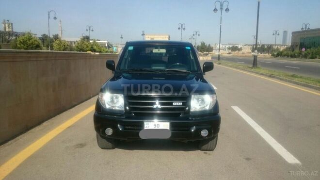 Mitsubishi Pajero io 1999, 245,000 km - 1.8 л - Bakı