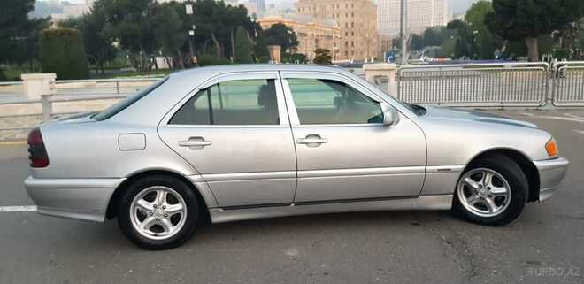 Mercedes C 180 1995, 327,000 km - 1.8 l - Bakı
