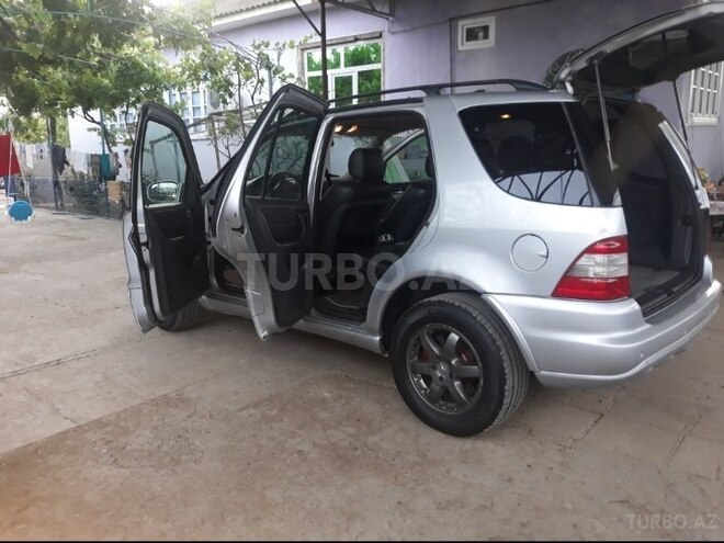 Mercedes ML 270 2003, 195,000 km - 2.7 л - Biləsuvar