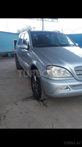 Mercedes ML 270 2003, 195,000 km - 2.7 л - Biləsuvar