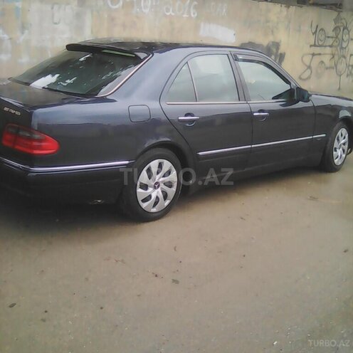 Mercedes E 320 1997, 336,000 km - 0.3 l - Bakı