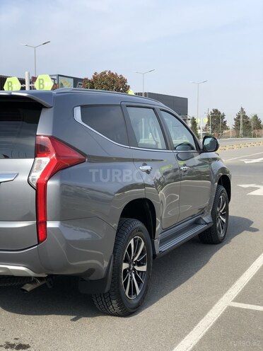 Mitsubishi Pajero Sport 2018, 26,600 km - 3.0 l - Bakı