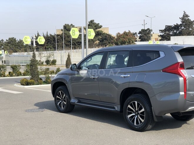 Mitsubishi Pajero Sport 2018, 26,600 km - 3.0 l - Bakı
