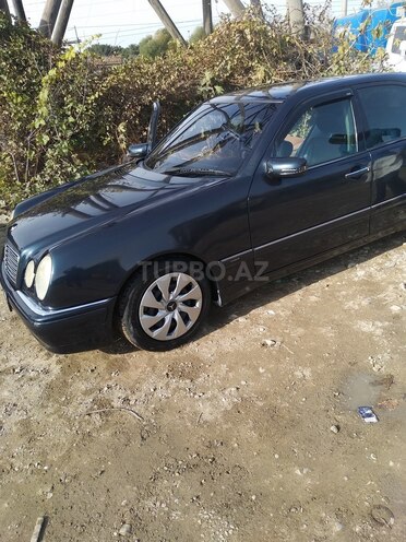 Mercedes E 320 1997, 336,000 km - 0.3 l - Bakı