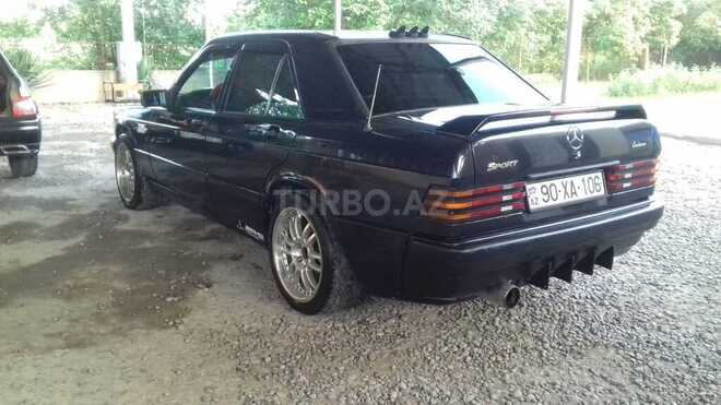 Mercedes 190 1991, 560,500 km - 2.0 l - Salyan