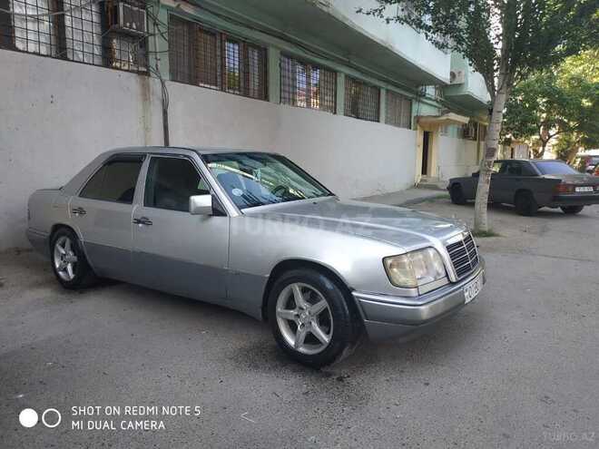 Mercedes E 320 1994, 356,852 km - 3.2 l - Bakı