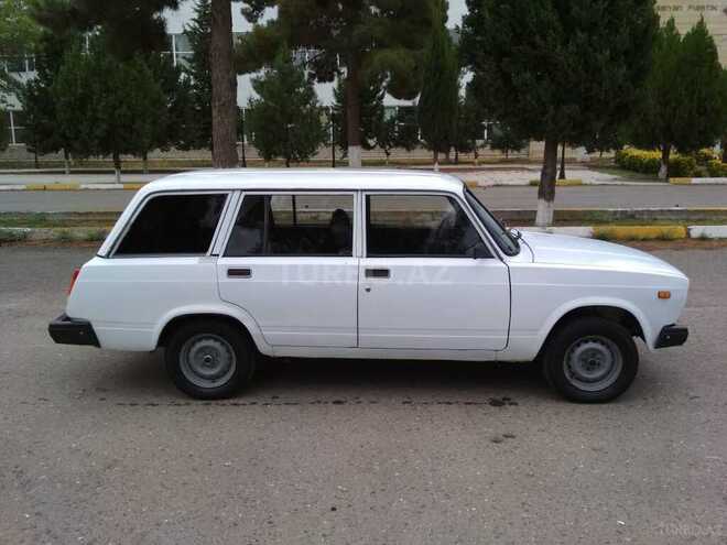 LADA (VAZ) 2104 1993, 174,000 km - 1.5 l - Salyan