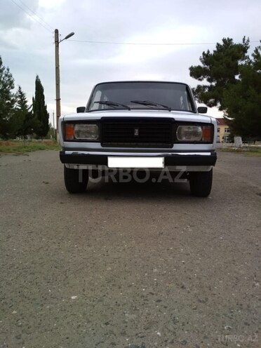 LADA (VAZ) 2104 1993, 174,000 km - 1.5 l - Salyan