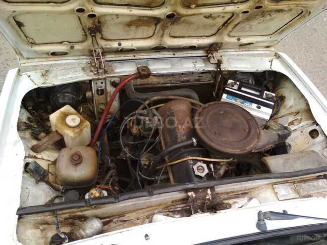 LADA (VAZ) 2104 1993, 174,000 km - 1.5 l - Salyan