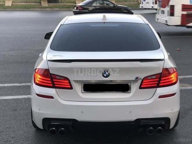 BMW 528 2015, 85,000 km - 2.0 л - Bakı