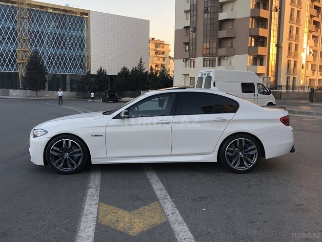 BMW 528 2015, 85,000 km - 2.0 л - Bakı