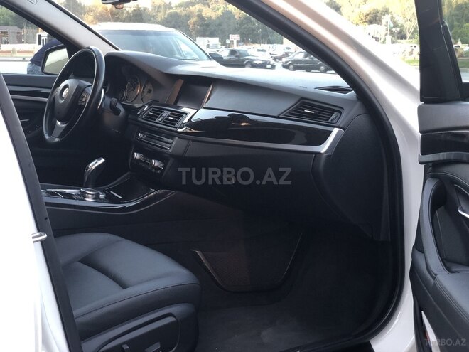BMW 528 2015, 85,000 km - 2.0 л - Bakı