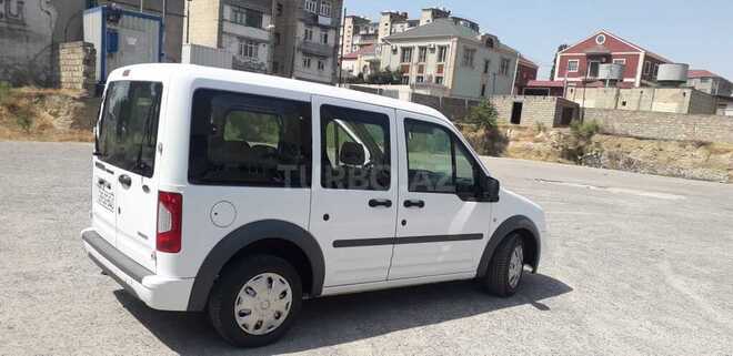 Ford Tourneo Connect 2010, 184,900 km - 1.8 l - Bakı