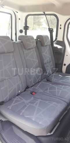 Ford Tourneo Connect 2010, 184,900 km - 1.8 l - Bakı