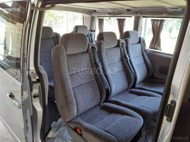Mercedes Vito 120 2000, 269,000 km - 2.2 л - Yevlax