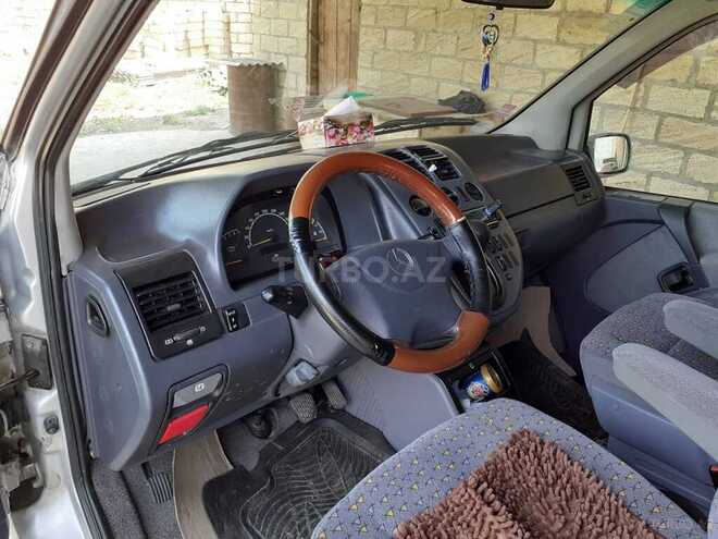 Mercedes Vito 120 2000, 269,000 km - 2.2 л - Yevlax