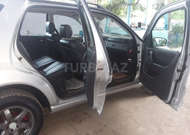 Mercedes ML 270 2003, 30,040 km - 2.7 л - Biləsuvar