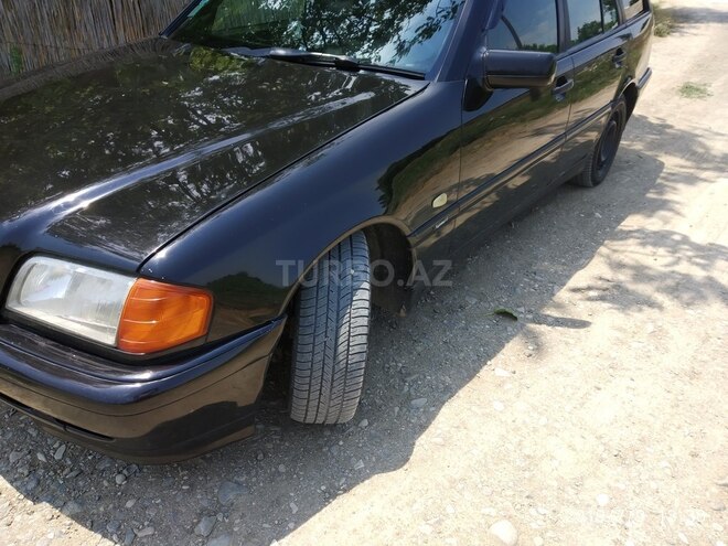 Mercedes C 220 2000, 350,000 km - 2.2 l - Goranboy