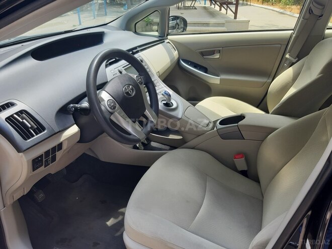 Toyota Prius 2013, 107,000 km - 1.8 l - Bakı