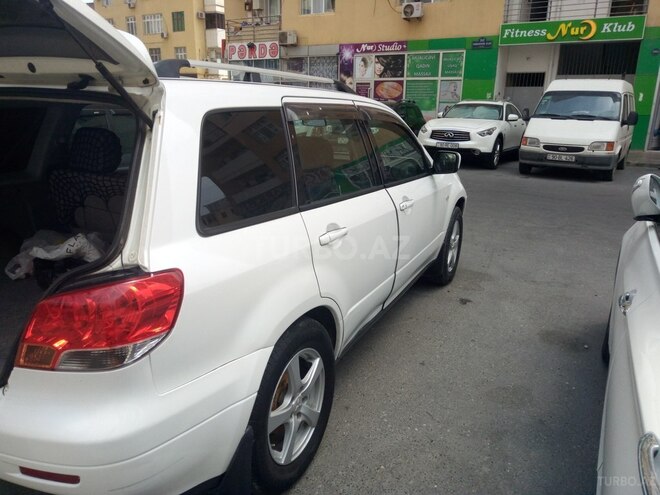 Mitsubishi Airtrek 2002, 244,000 km - 2.0 л - Bakı